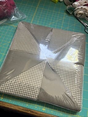 Granny’s Quilting Shapes pre-cut kit